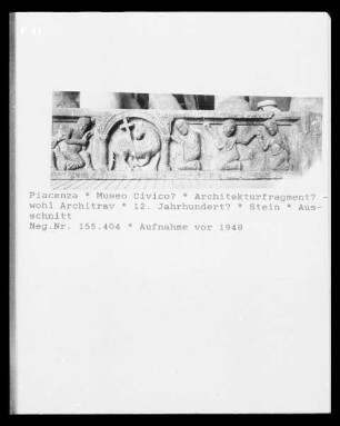 Architekturfragment? - wohl Architrav
