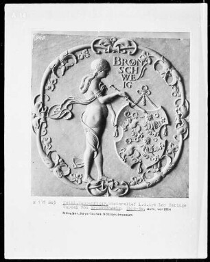 Weibliche Wappenfigur, Wappen von Braunschweig