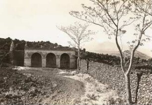 Sizilien. Kapelle am Ätna