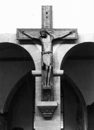 Kruzifix : Kruzifix. Holz, geschnitzt (1201/1215). Aschaffenburg, Stiftskirche Sankt Peter und Alexander