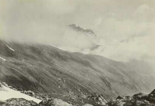 Stubaier Alpen. Der Habicht (3280 m), von der Bremer Hütte gesehen