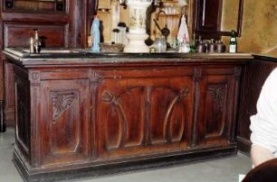 Theke der Gaststätte Römer