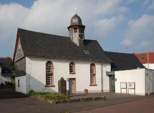 Ev. Kirche; Reiskirchen, Am Weiher 2