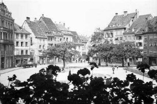 Mülhausen: Blick vom Balkon des Rathauses auf Marktplatz