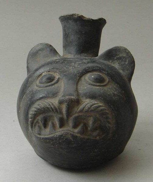 Clay vessel