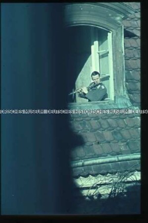 Helmut Schmid-Dankward mit Querflöte auf Schloss Zichow