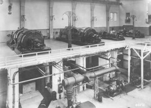 Kondensation mit Dampfturbinenantrieb und elektrischem Antrieb (MAN) : Technikgeschichte | Maschinenbau | Kraftmaschinen | Dampfturbinen