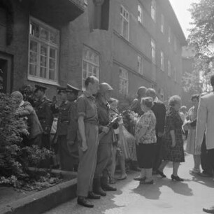 Gedenkfeier zum 80. Geburtstag von Georgi Dimitroff in Berlin - Adlershof.