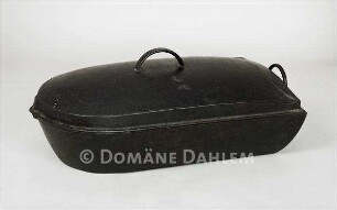 Bräter mit Deckel