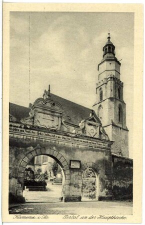 Kamenz. Portal an der Hauptkirche