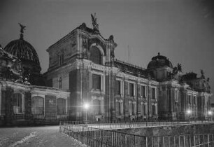 Dresden, Brühlsche Terrasse. Kunstakademie, Sitz der Hochschule für Bildende Künste