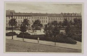 Böhlitz-Ehrenberg. Lessing-Platz