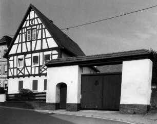 Pfarrhaus; Hofheim am Taunus, Eichstraße 17