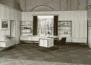 Ausstellungskoje mit Wohnzimmermöbeln