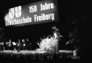 Freiburg: Stadttheater; 150 Jahre Gewerbeschule Freiburg; Festakt mit Namensgebung, Ansprache, FU Berlin
