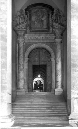 Palazzi Vaticani, Scala Regia