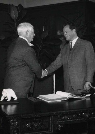 Jean Gabin, Willy Brandt