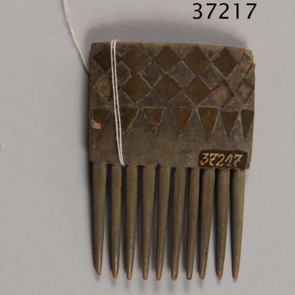 Comb