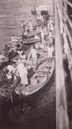 Aden (Jemen), Hafen mit Händlerbooten, 1936