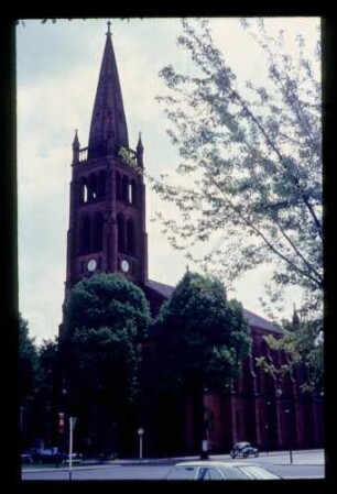 12 Aspostel-Kirche 3.7.71.