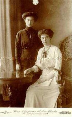 Kronprinzessin Cecilie mit ihrer Schwester Alexandrine von Dänemark