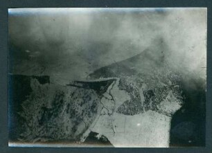 Foto einer Stellung am Nordhang des Buchenkopfes (Tête des Faux) südöstlich von Le Bonhomme (Luftbild)