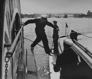 Archivfotografie "motive_menschen_arbeit_schifffahrt_2331"