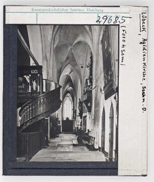 Lübeck: Ägidienkirche, Südseitenschiff nach Osten