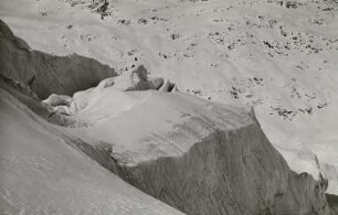 Österreich. Ötztaler Alpen. Großer Gurgler Ferner. Eisbruch