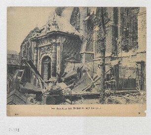 Die Kathedrale von Bailleul im englischen Feuer