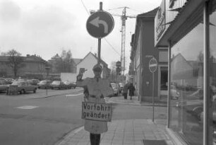 Umkehrung der Einbahnstraßen-Fahrtrichtung in der Herrenstraße zwischen Amalienstraße und Blumenstraße