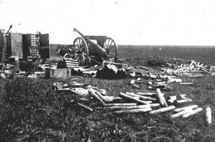 Erster Weltkrieg : Kanonenwagen und Munition