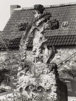 Grabstein Frömmichen (?)