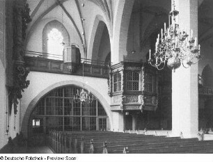 Bautzen. Dom St. Petri (1213/1221). Südliches Seitenschiff (1456/1463). Blick nach Nordwesten auf Südwest-Empore und Fürstenloge