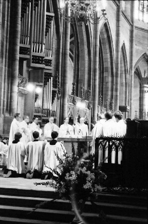Freiburg: 25-jähriges Priesterjubiläum Erzbischof Oskar Saier, Pontifikalamt im Münster