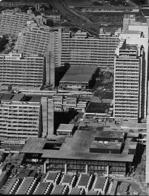 München. Ansicht des Olympischen Dorfes. Aufgenommen 1972 vom Fernsehturm