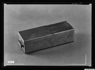 Elektronenmikroskop-Kassette, Bild 2, Foto 1961
