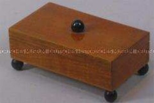 Holzdose mit Deckel