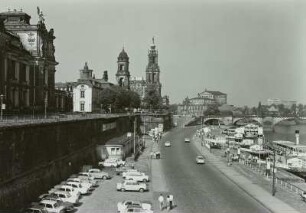 Dresden, Brühlsche Terrasse, Parkplatz