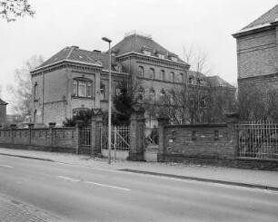 Wurzen. Kasernen-Anlage. Kutusowstraße 70. Krankenstationsgebäude (Haus 1). Straßenansicht
