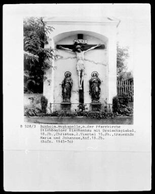 Wegkapelle neben der Pfarrkirche