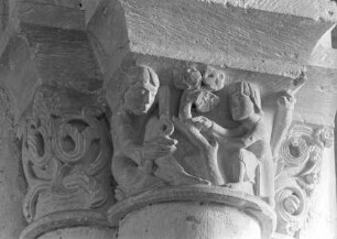 Kapitell mit Dornauszieher und kniendem Jüngling