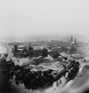 Theaterplatz, Zwinger und Postplatz