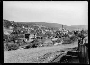 Bad Brückenau in Unterfranken. Stadtteilansicht mit Bahnhof