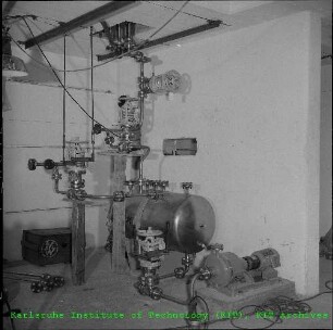 Unbekannte Anlage im Reaktorgebäude des Forschungsreaktors 2 (FR 2)