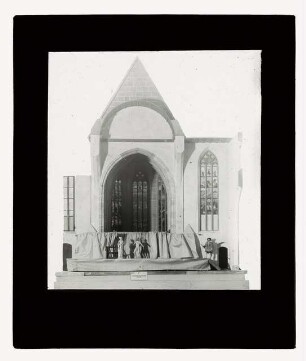 Bühnenbild: Beispiel einer Meistersingerbühne: Modell (aus: Theaterausstellung, Magdeburg)