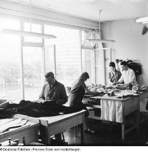Handwerk - Produktionsgenossenschaft des Handwerks (PGH)