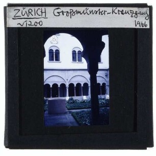 Zürich, Grossmünster : Kreuzgang