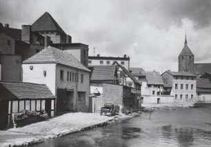 Schlawe, Am Holzgraben : Schlawe (Slawno/Polen). Am Holzgraben, rechts Marienkirche