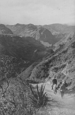 Schlucht des Río Mayo (Lateinamerika-Aufenthalte 1928/1942 – Album Das Vulkanland im Süden Kolumbiens. II. Teil, 1940)